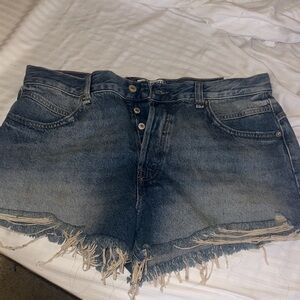 Free People Denim Frayed Hem Women's Shorts sz 32